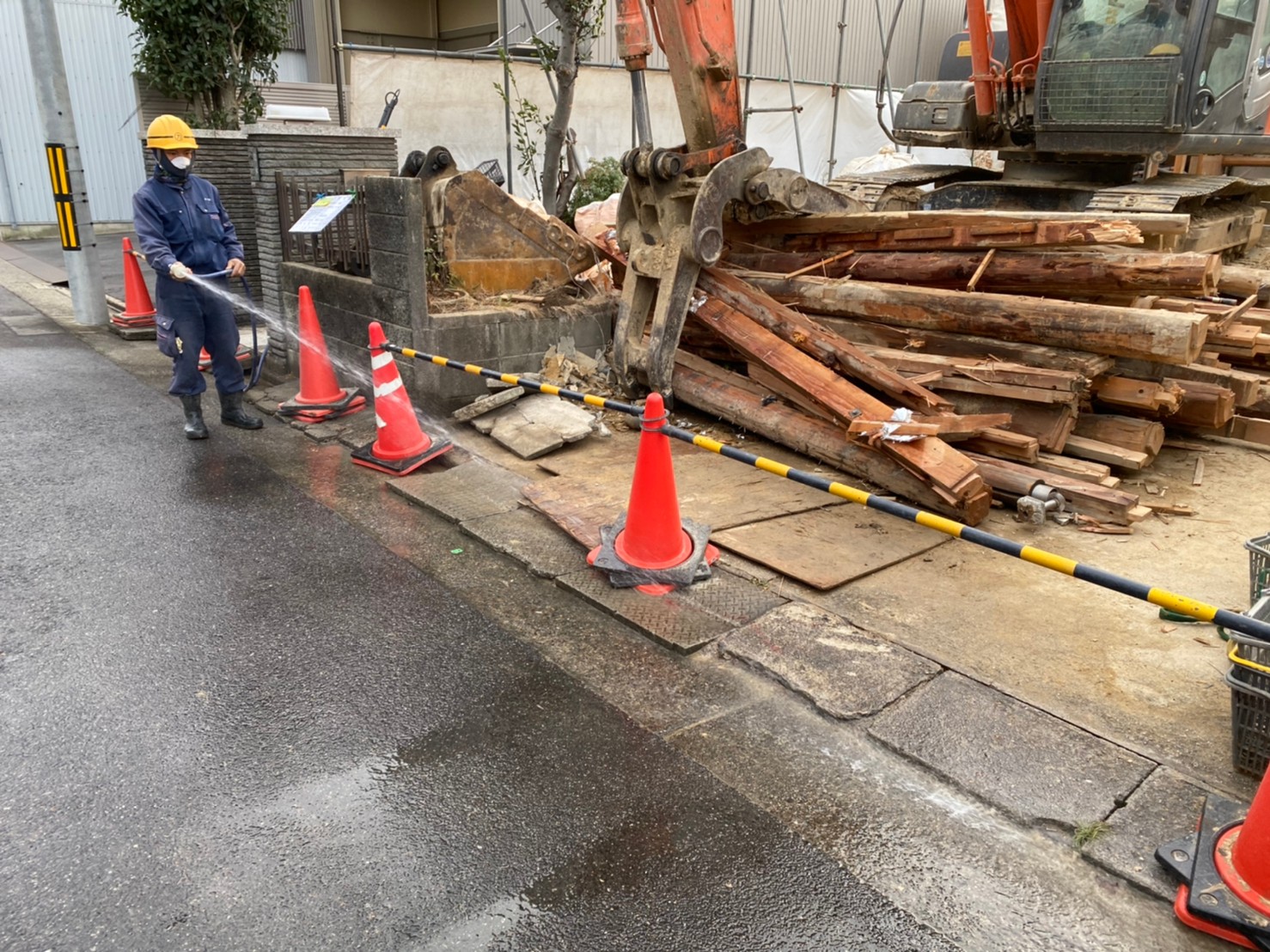 解体作業中写真:S様邸(木造造2階建て)|名古屋市中川区